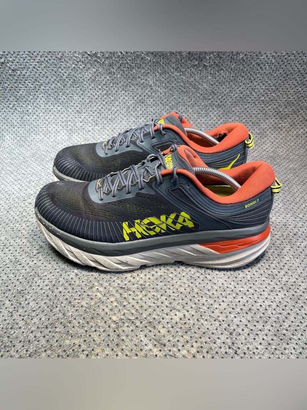 Hoka One One Bondi 7 Grey Running Shoes Size 12 Men’s